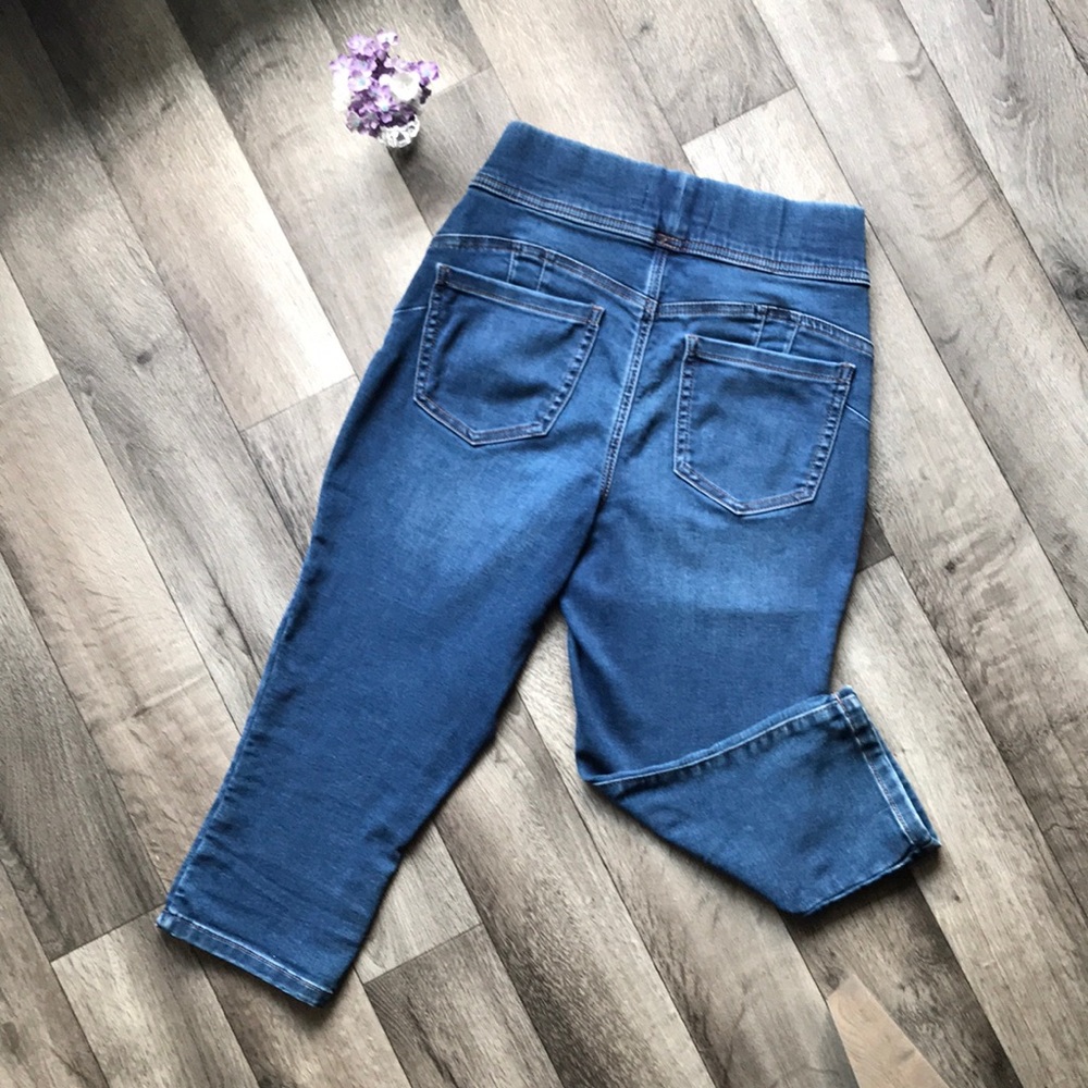 Ricki’s XS Dark Wash Denim Capris